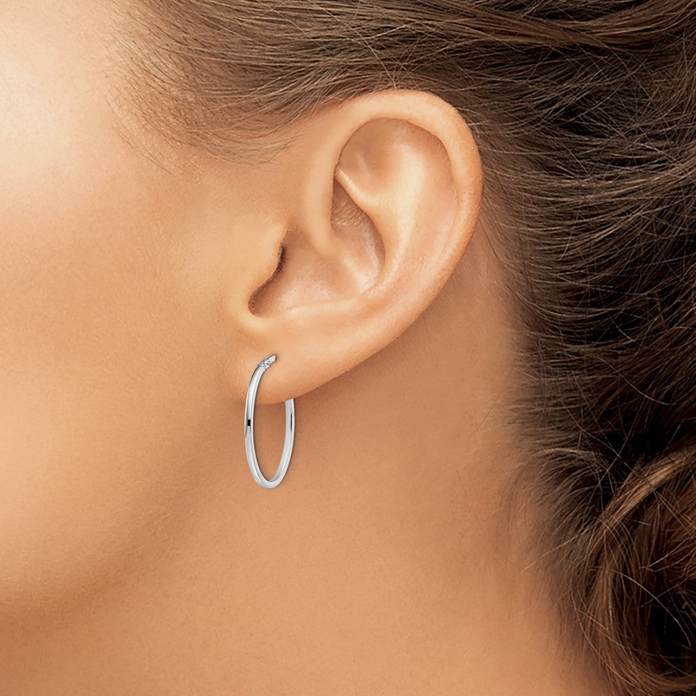 10K White Gold Polished Oval Hoop Earrings