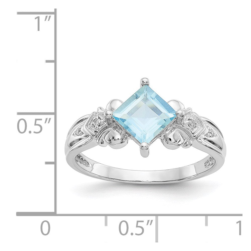 10k White Gold 6mm Princess Aquamarine and Diamond Ring