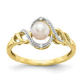10K 5.5mm June/ Freshwater Cultured Pearl and Diamond Ring