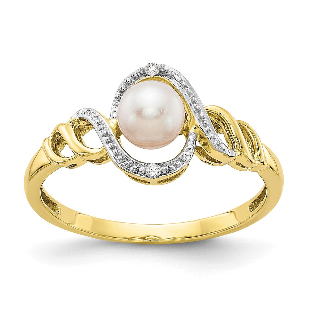 10K 5.5mm June/ Freshwater Cultured Pearl and Diamond Ring