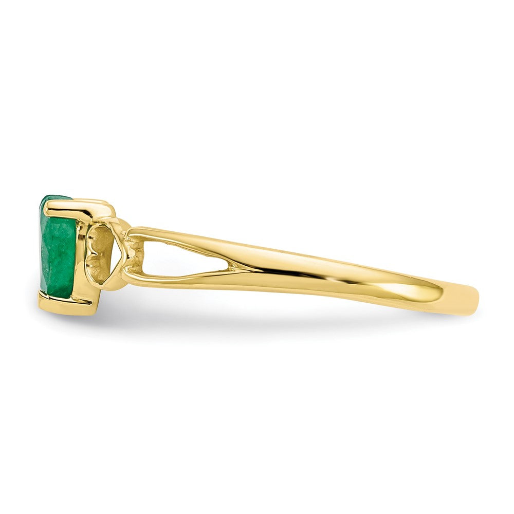 10k Polished 5mm Heart Genuine May/ Emerald Birthstone Ring