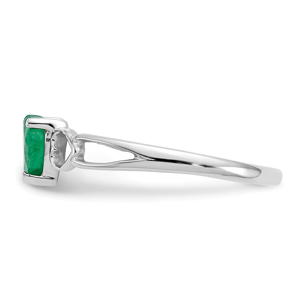 10k White Gold Polished 5mm Heart Genuine May/ Emerald Birthstone Ring