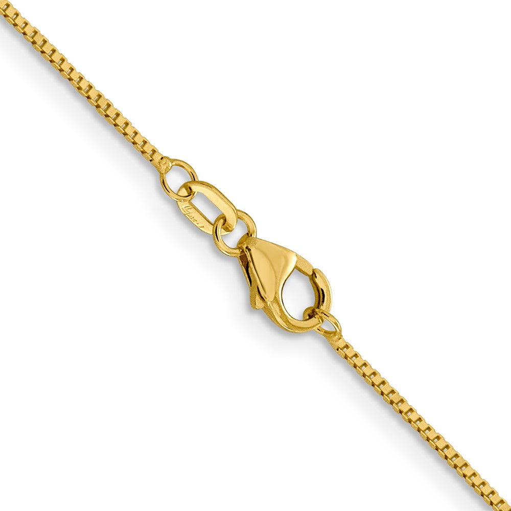 18K .9mm Box with Lobster Clasp Chain