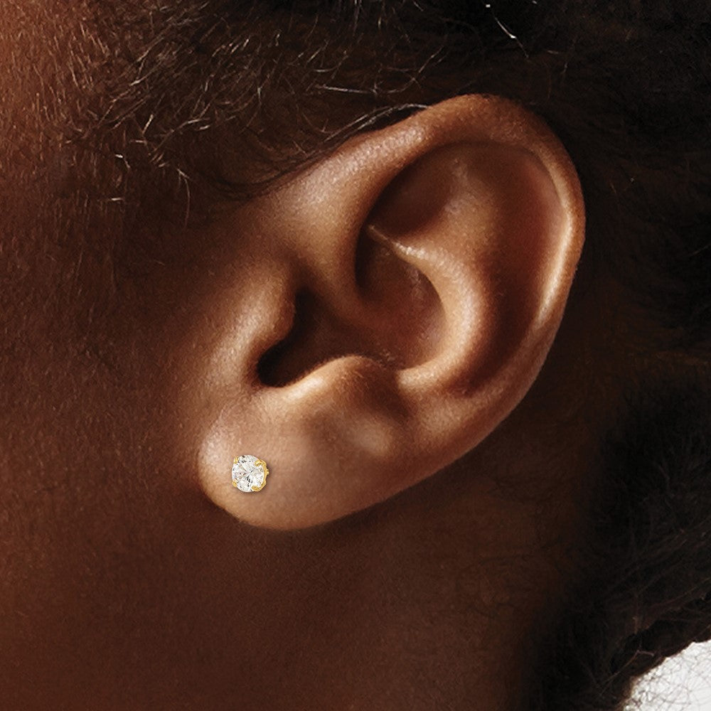 14k Madi K 4mm Round CZ Basket-Set Stud Earrings