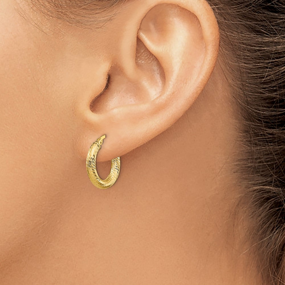 14K 3x10 D/C Round Hoop Earrings