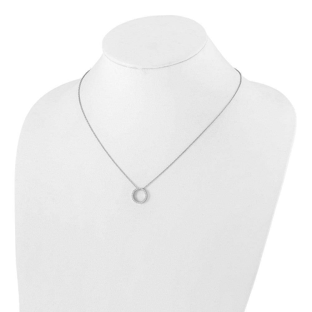 14k White Gold 1/4 carat Diamond Circle 18 inch Necklace