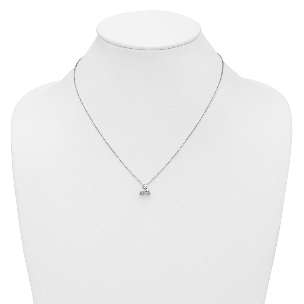True Origin 14K White Gold 3/4 carat Lab Grown Diamond VS+ F+ 18 in Complete Cluster Necklace