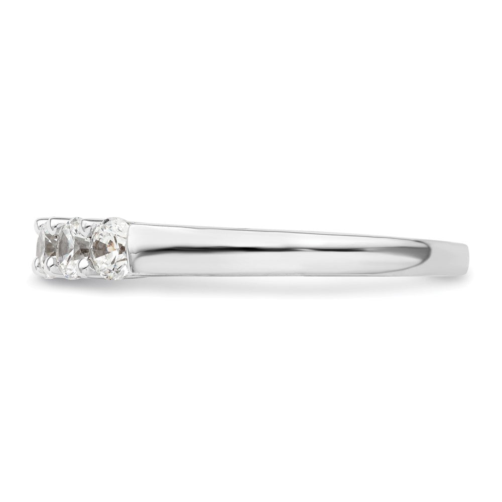 14K White Gold 5-Stone Shared Prong 3/4 carat Round Complete Diamond Band