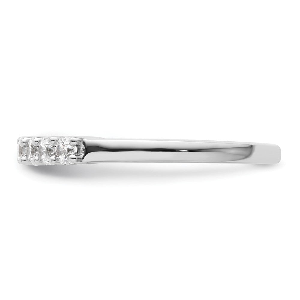 14K White Gold 7-Stone Shared Prong 1/2 carat Complete Round Diamond Band