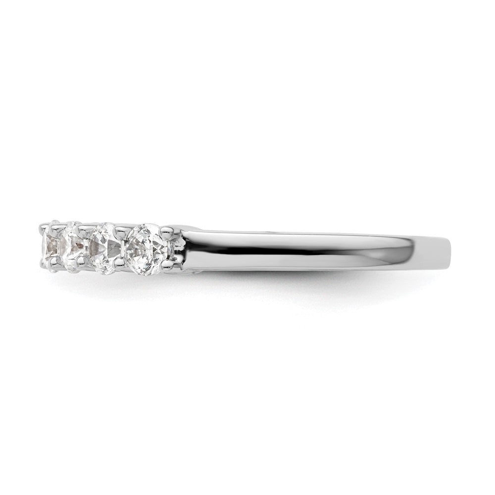 14K White Gold 7-Stone Shared Prong 3/4 carat Complete Round Diamond Band