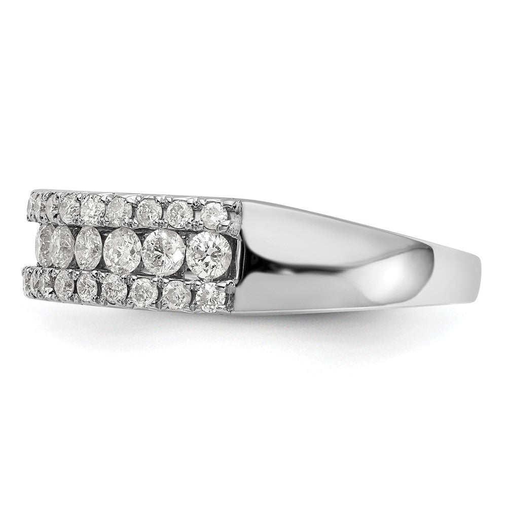 14K White Gold 1 carat Complete Diamond Band