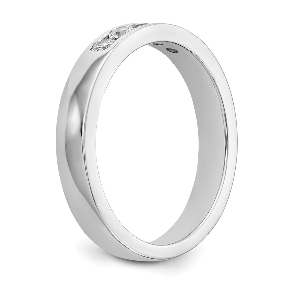 14K White Gold 5-Stone 1/4 carat Round Diamond Complete Channel Band