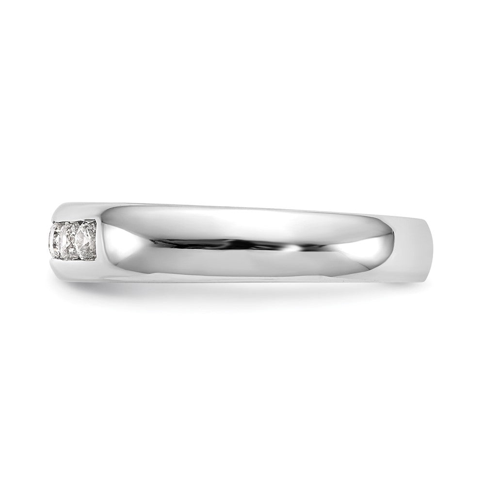 14K White Gold 5-Stone 1/4 carat Round Diamond Complete Channel Band