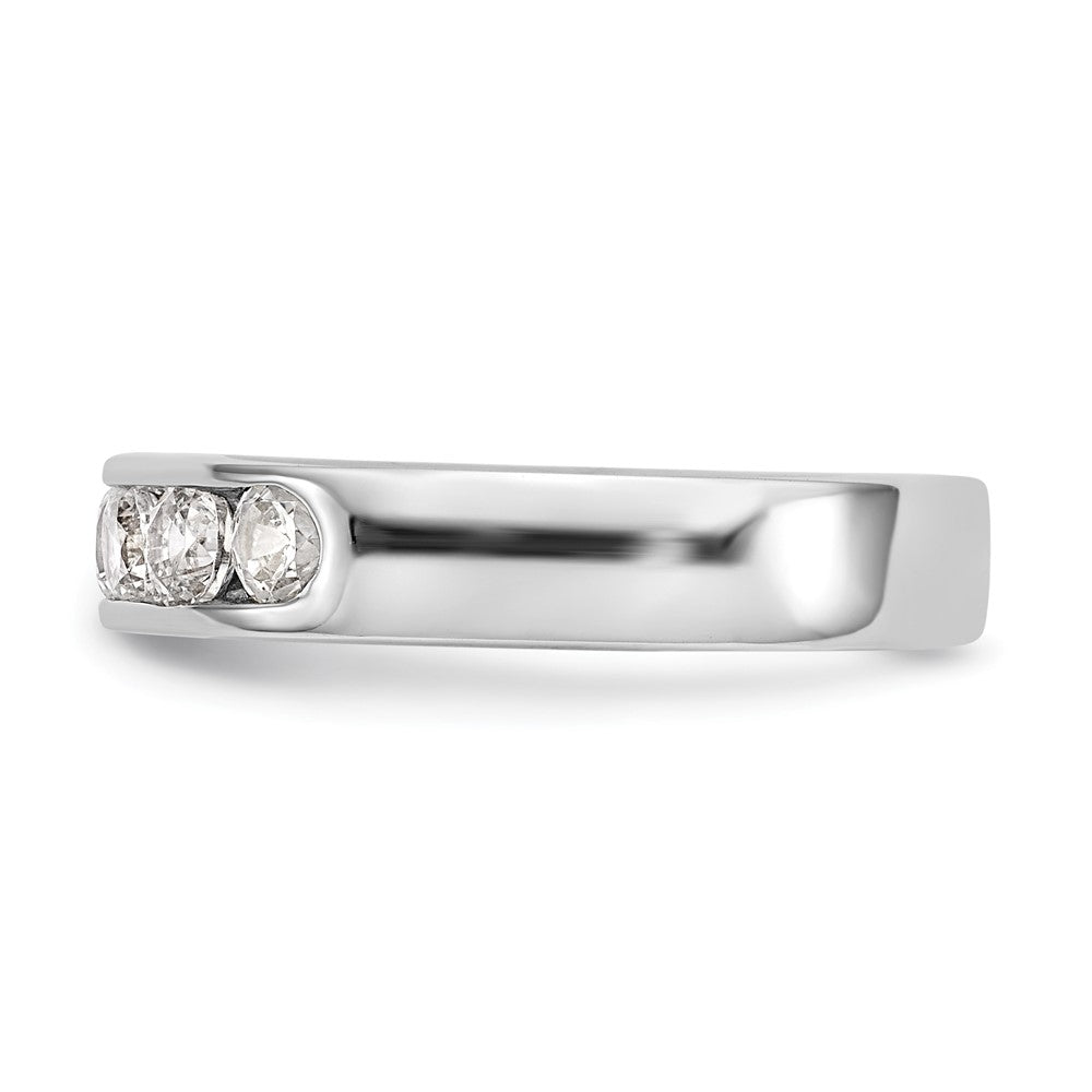 14K White Gold 6-Stone 3/4 carat Round Diamond Complete Channel Band