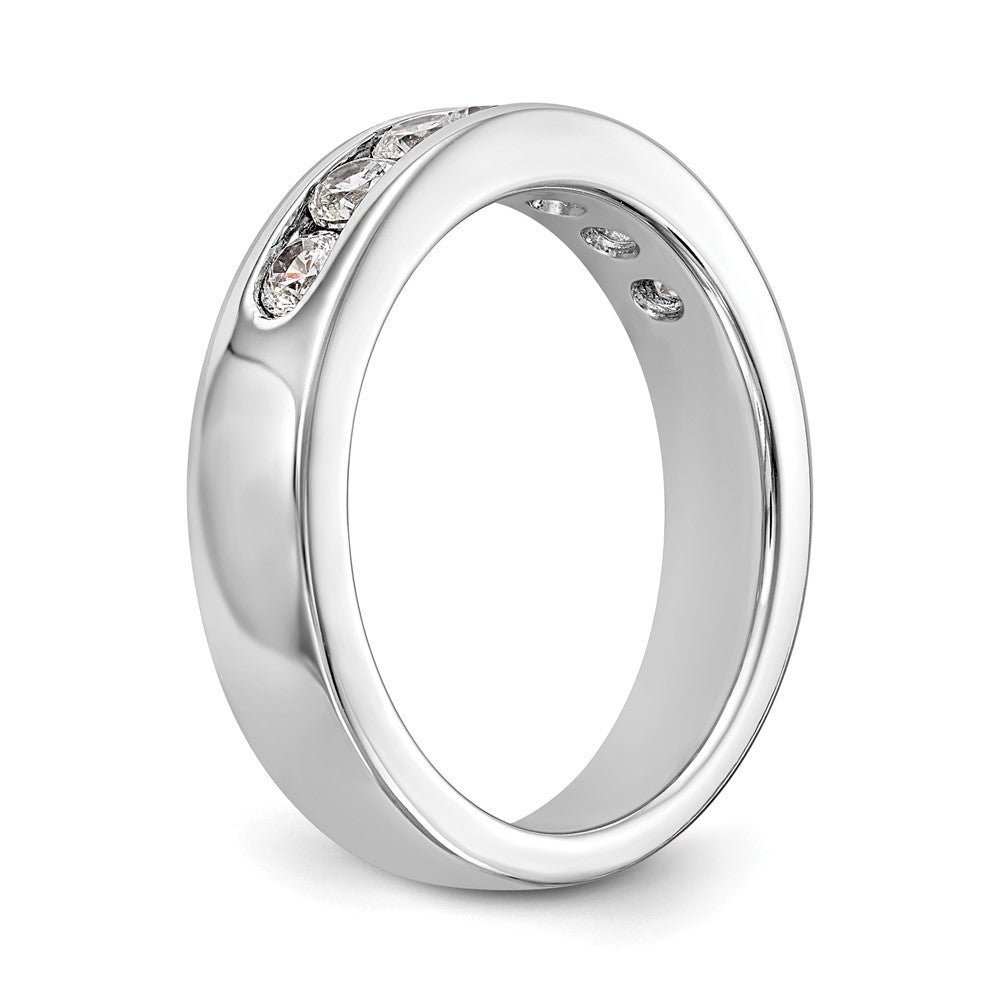 14K White Gold 7-Stone 5/8 carat Round Diamond Complete Channel Band