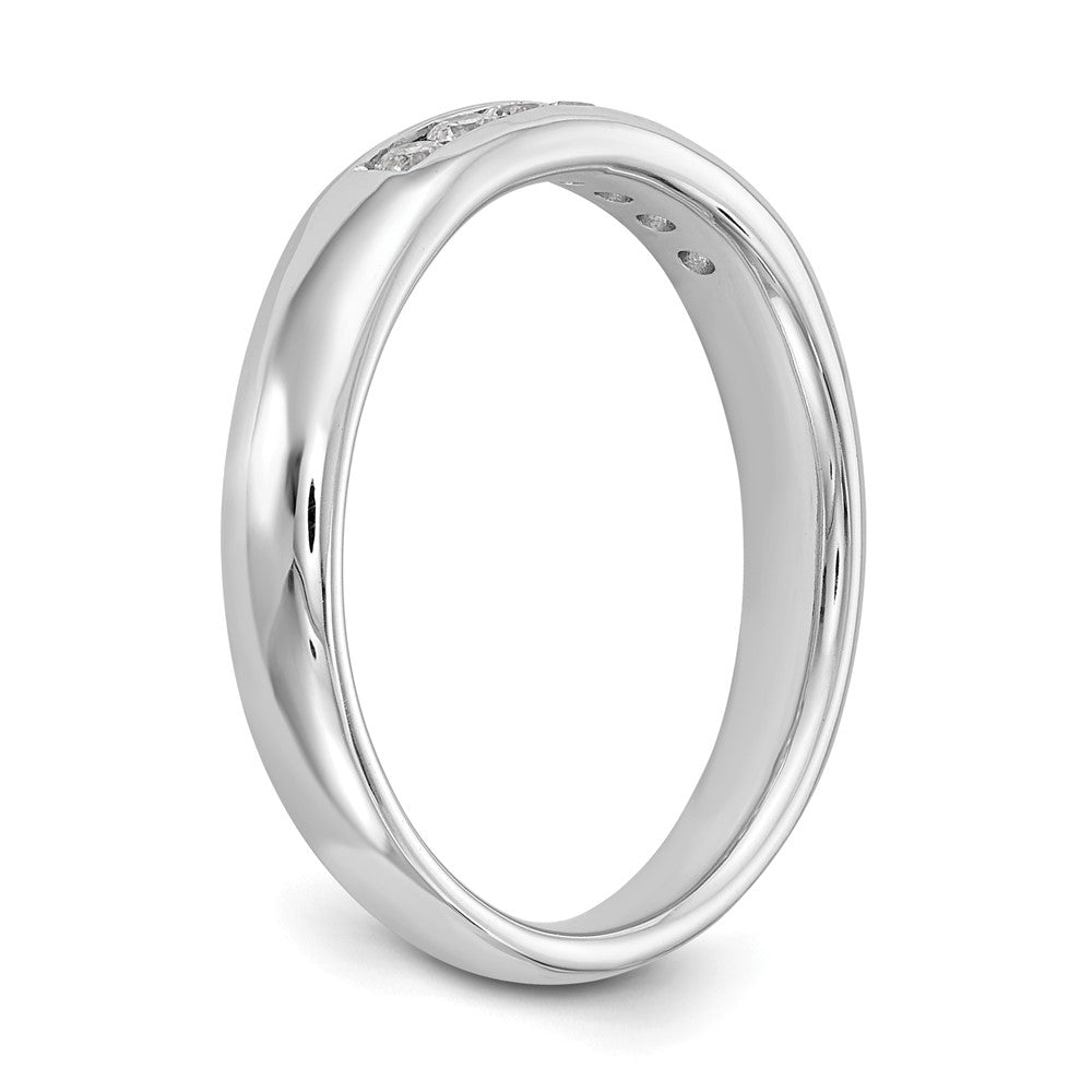 14K White Gold 7-Stone 1/5 carat Round Diamond Complete Channel Band