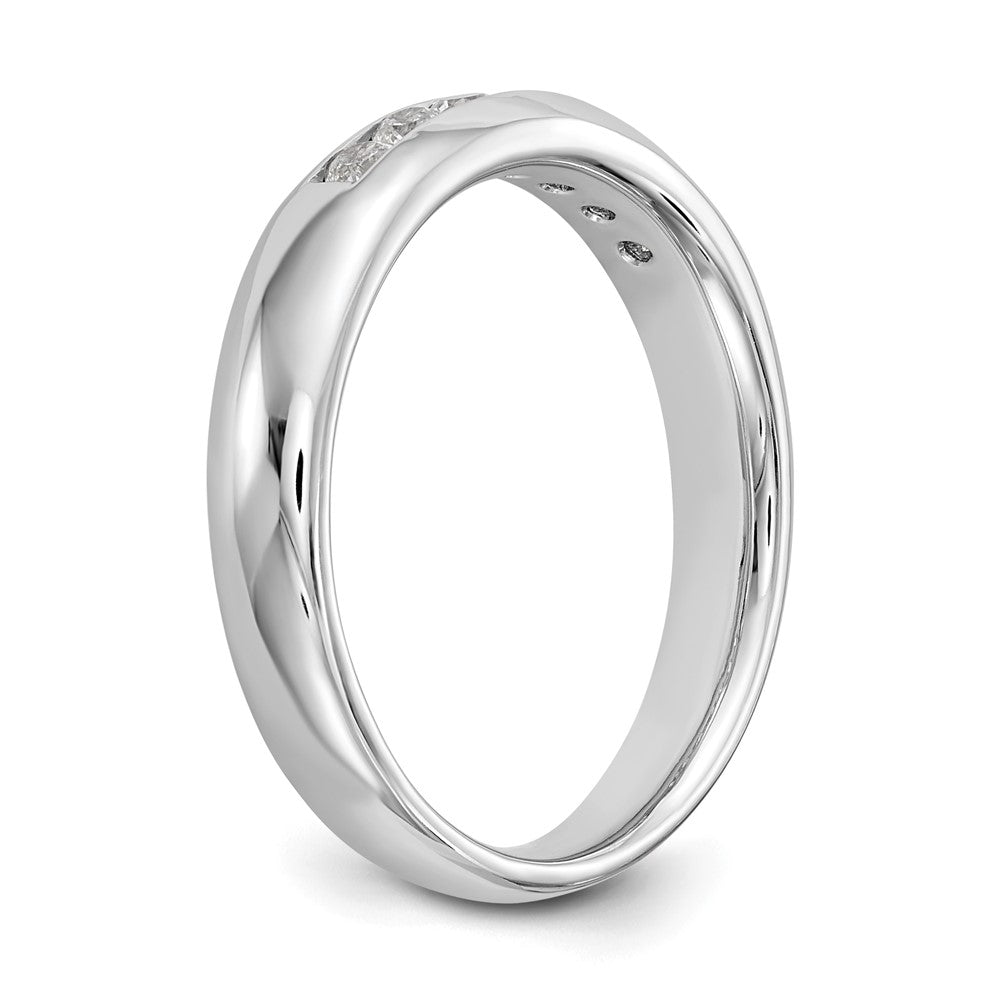 14K White Gold 7-Stone 1/4 carat Round Diamond Complete Channel Band