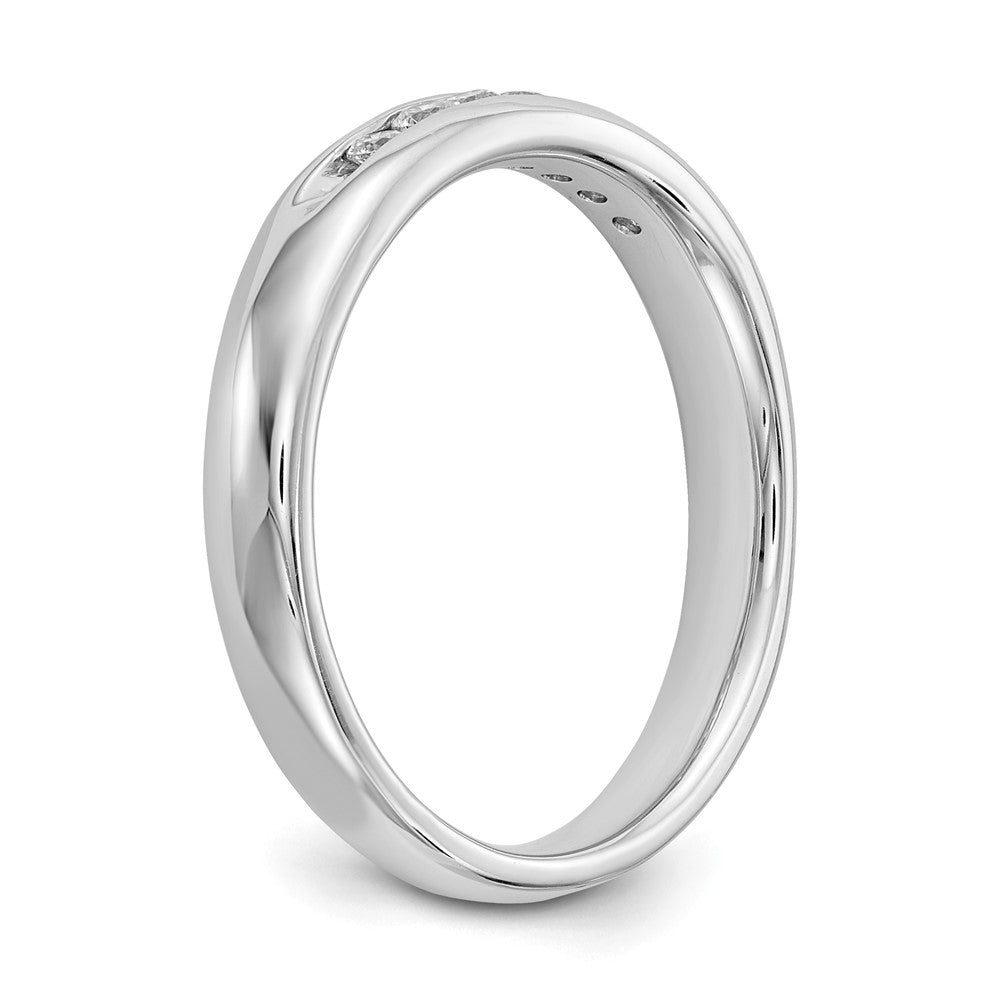 14K White Gold 7-Stone 1/6 carat Round Diamond Complete Channel Band