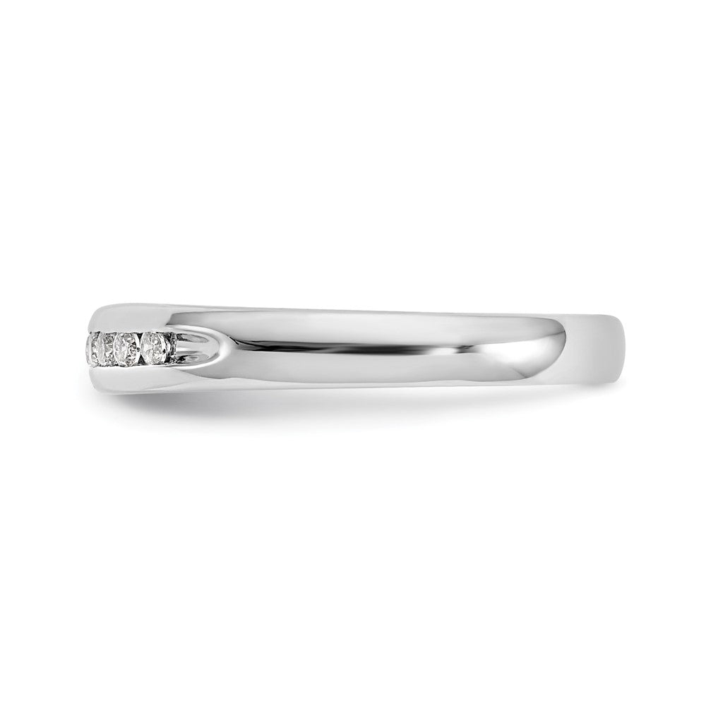 14K White Gold 11-Stone 1/5 carat Round Diamond Complete Channel Band