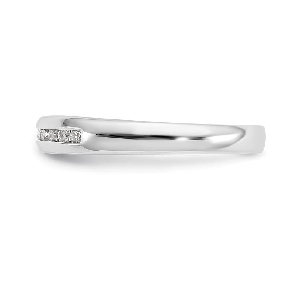 14K White Gold 11-Stone 1/5 carat Round Diamond Complete Channel Band