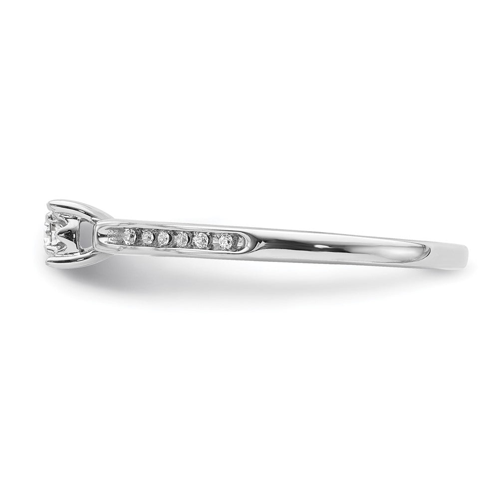 14k White Gold 1/10 carat Diamond Ring