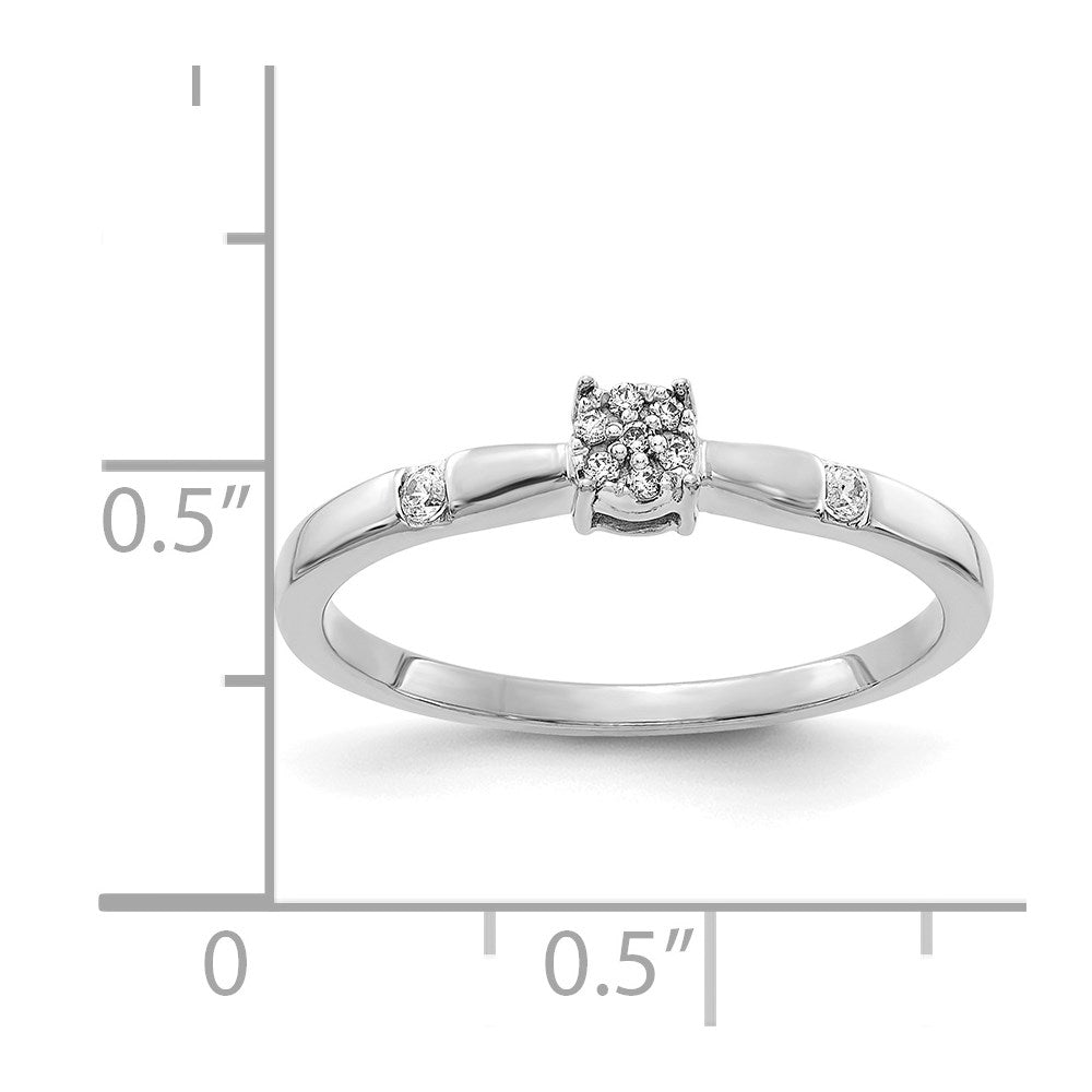 14k White Gold 1/15 carat Diamond Cluster Ring