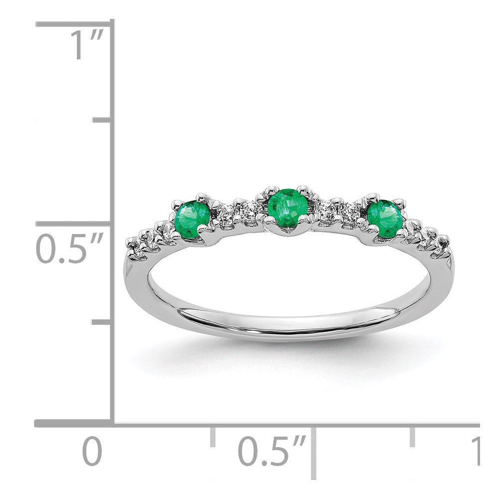 14k White Gold 1/10 carat Diamond and Emerald 3-Stone Ring
