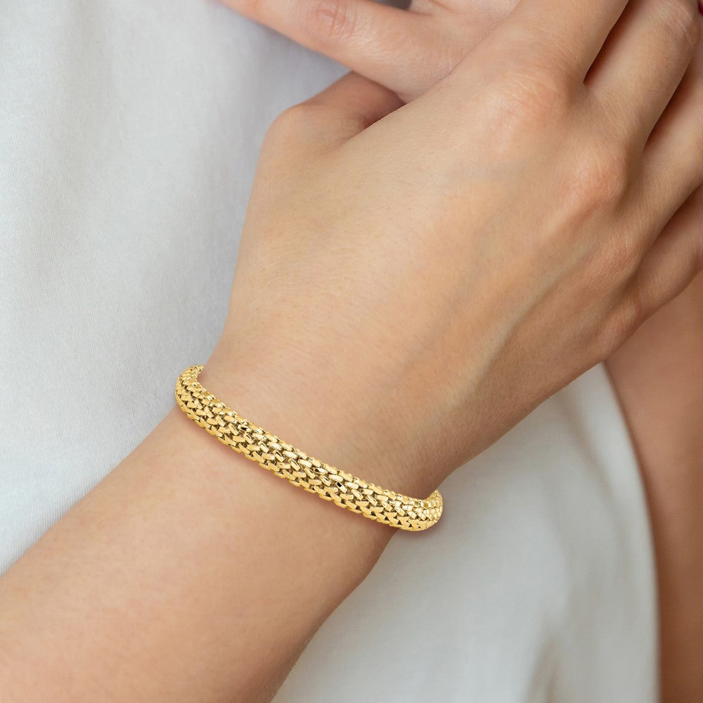 14k Polished 6.75mm Mesh 7.25 inch Bracelet