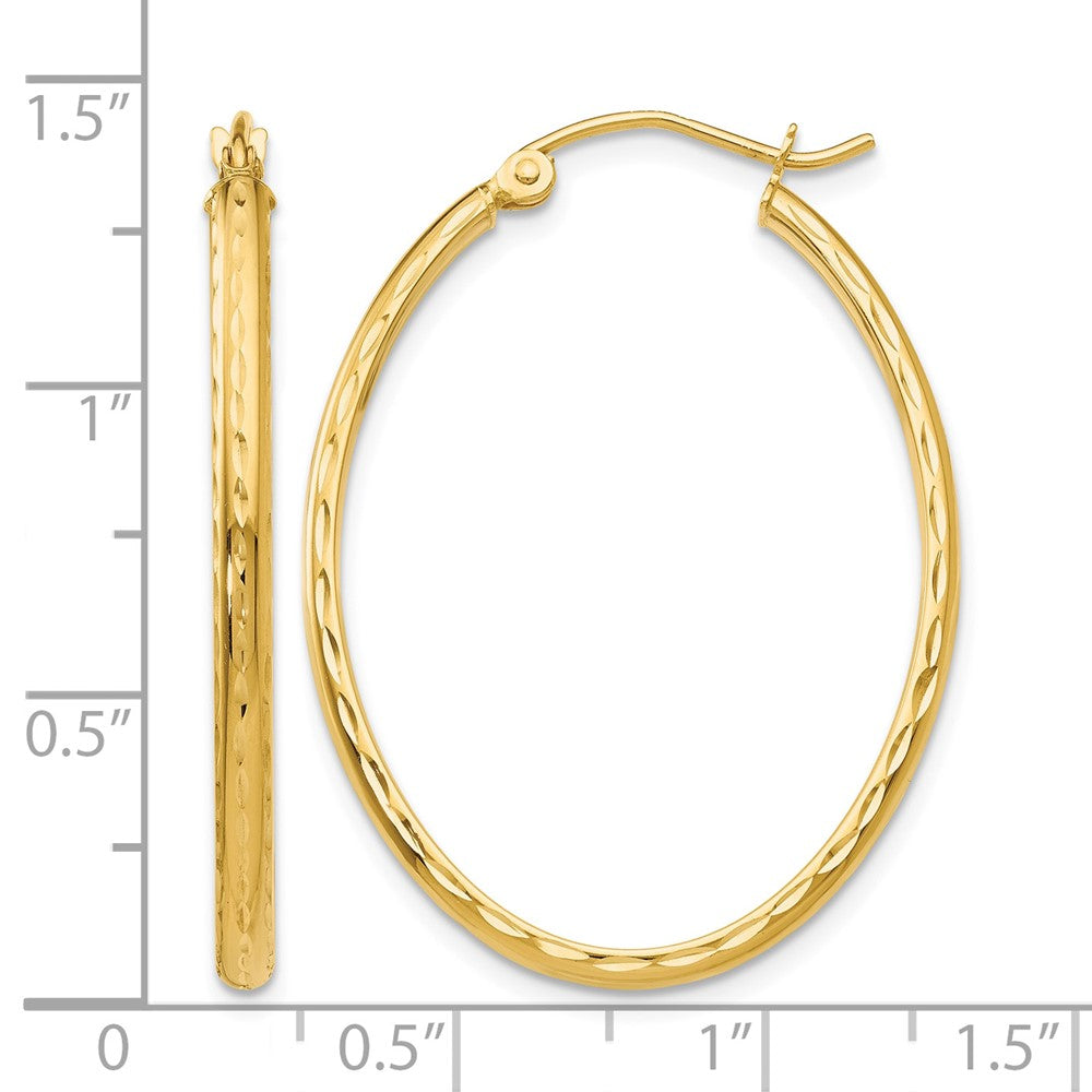 14k 2.5x35mm Lightweight Diamond-cut Oval Tube Hoop Earrings