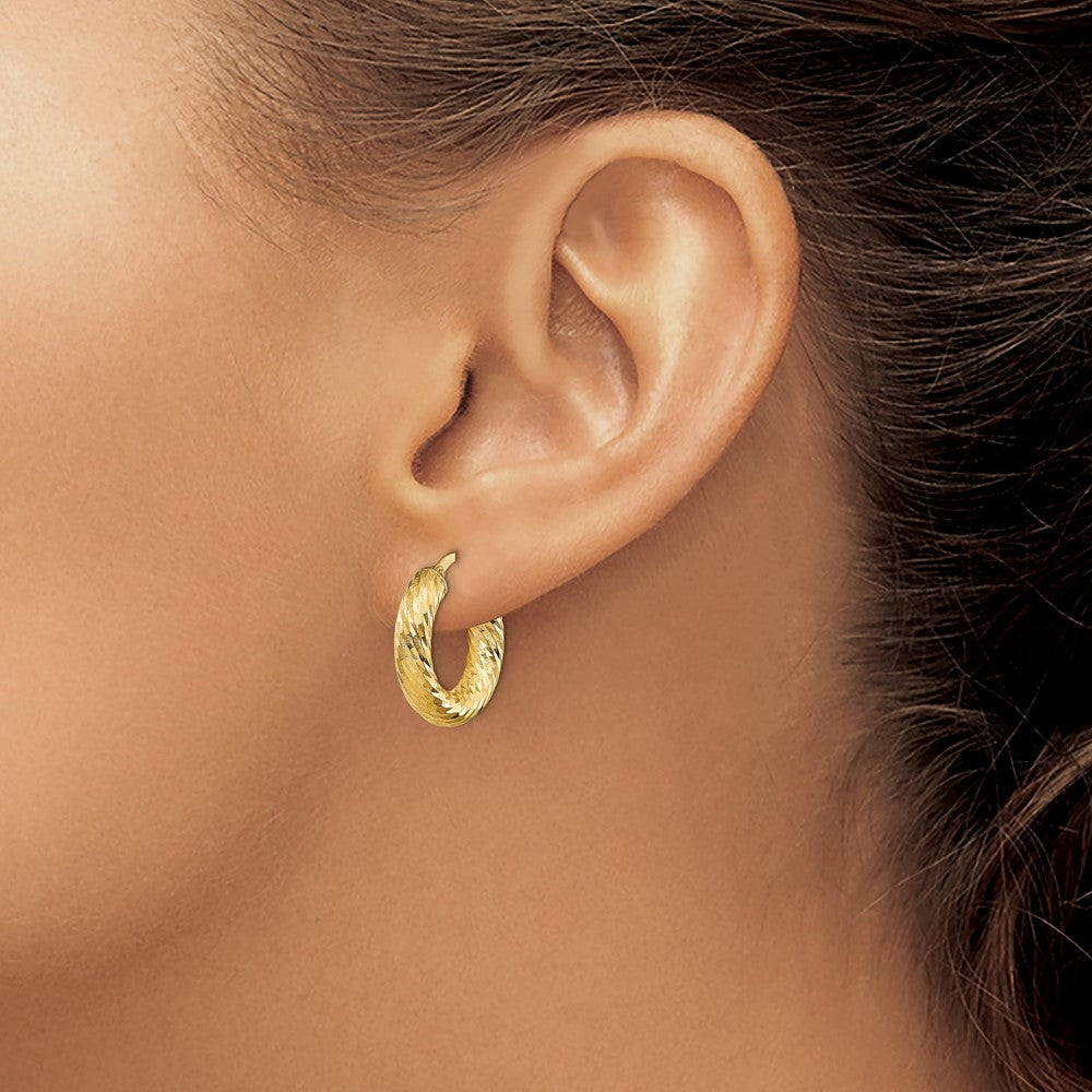 14k 4x18mm Diamond-cut Round Tube Hoop Earrings