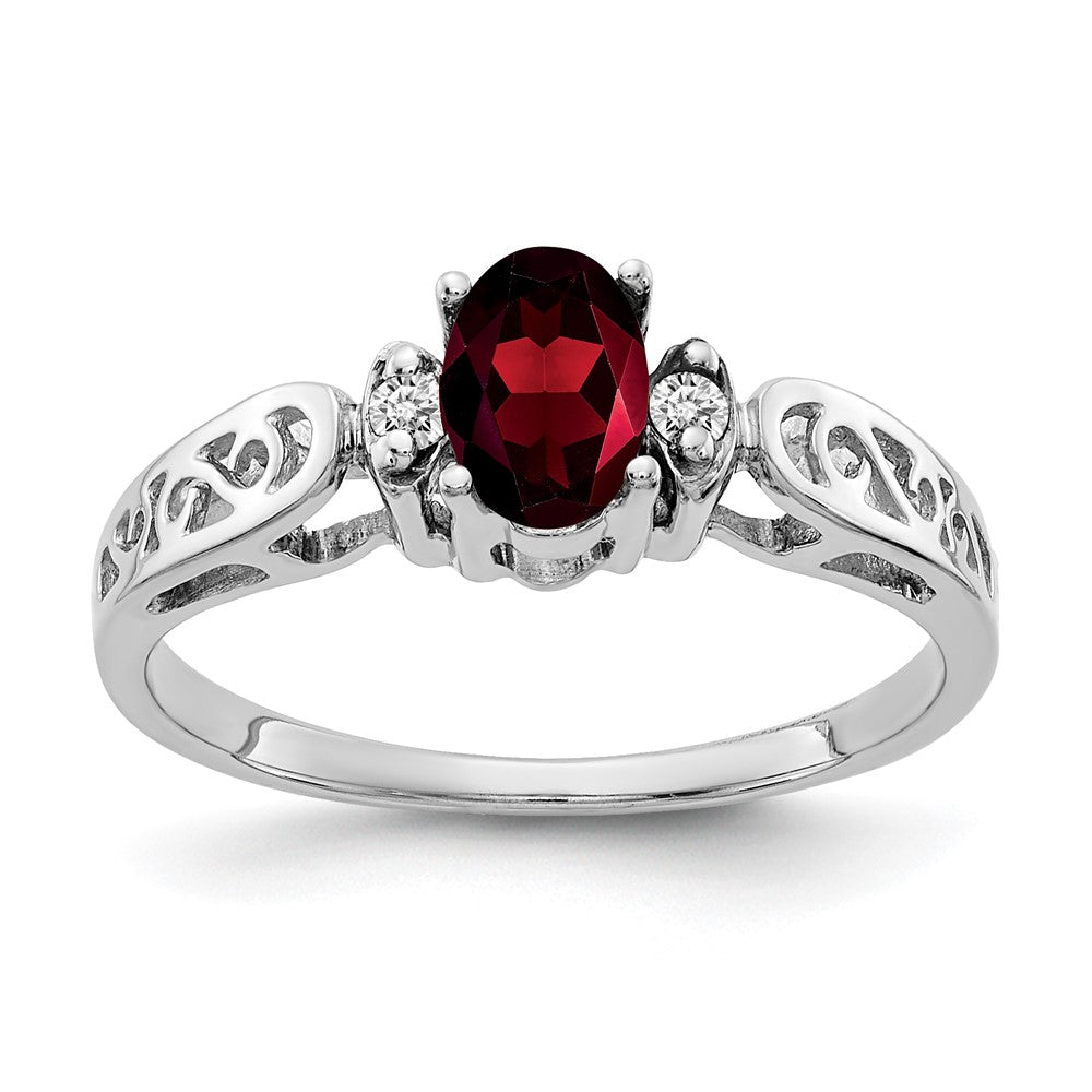 14k White Gold 6x4mm Oval Garnet and VS Diamond Filigree Ring