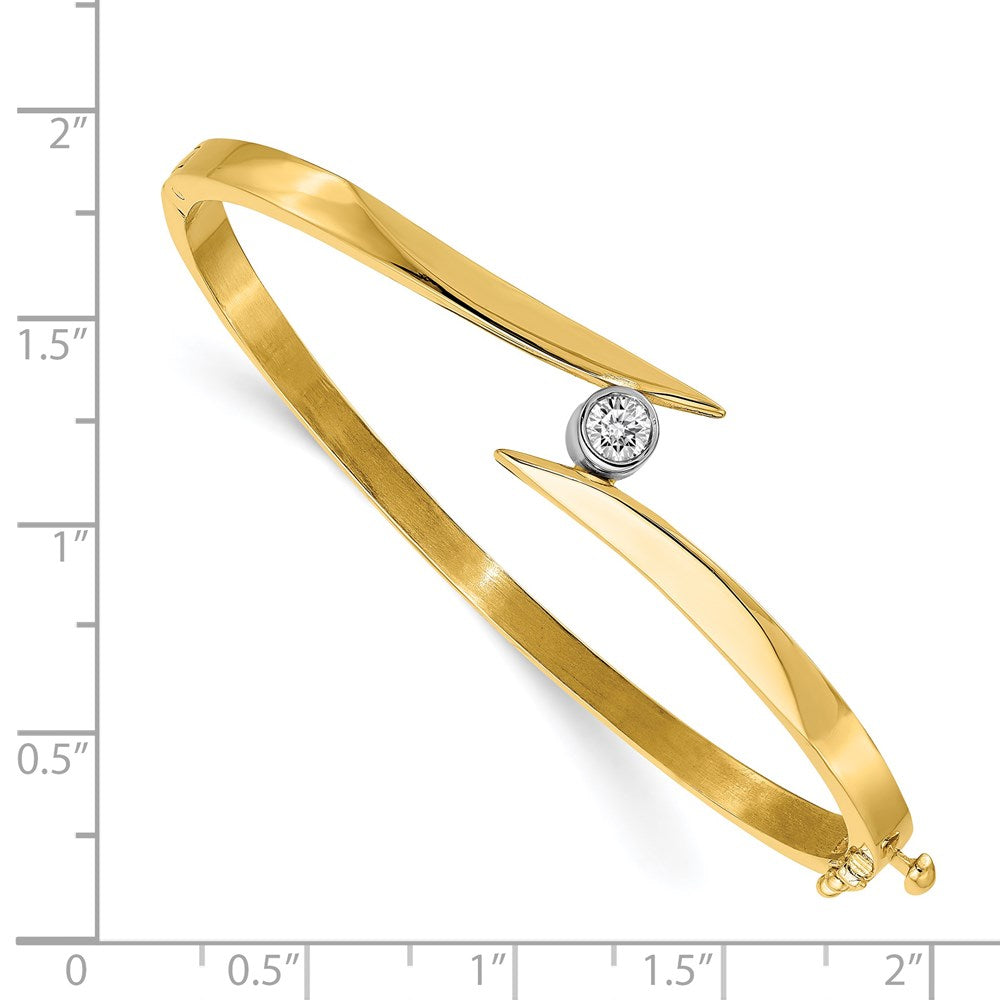 14k Two-tone Complete 1/4 carat VS Diamond Hinged Oval Bangle Bracelet