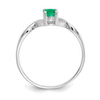 14k White Gold 6x4 Oval Emerald Birthstone Ring