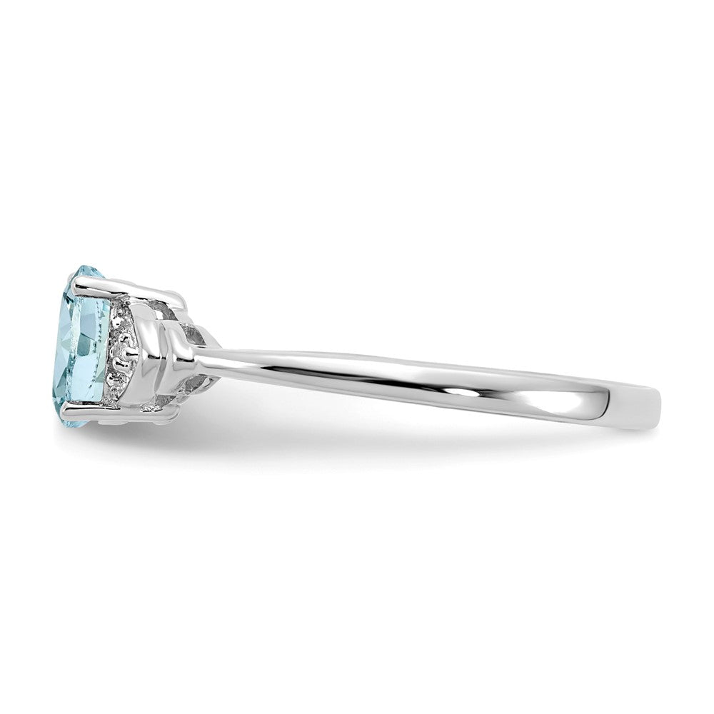 14k White Gold 6x4 Oval March/Aquamarine and Diamond Ring