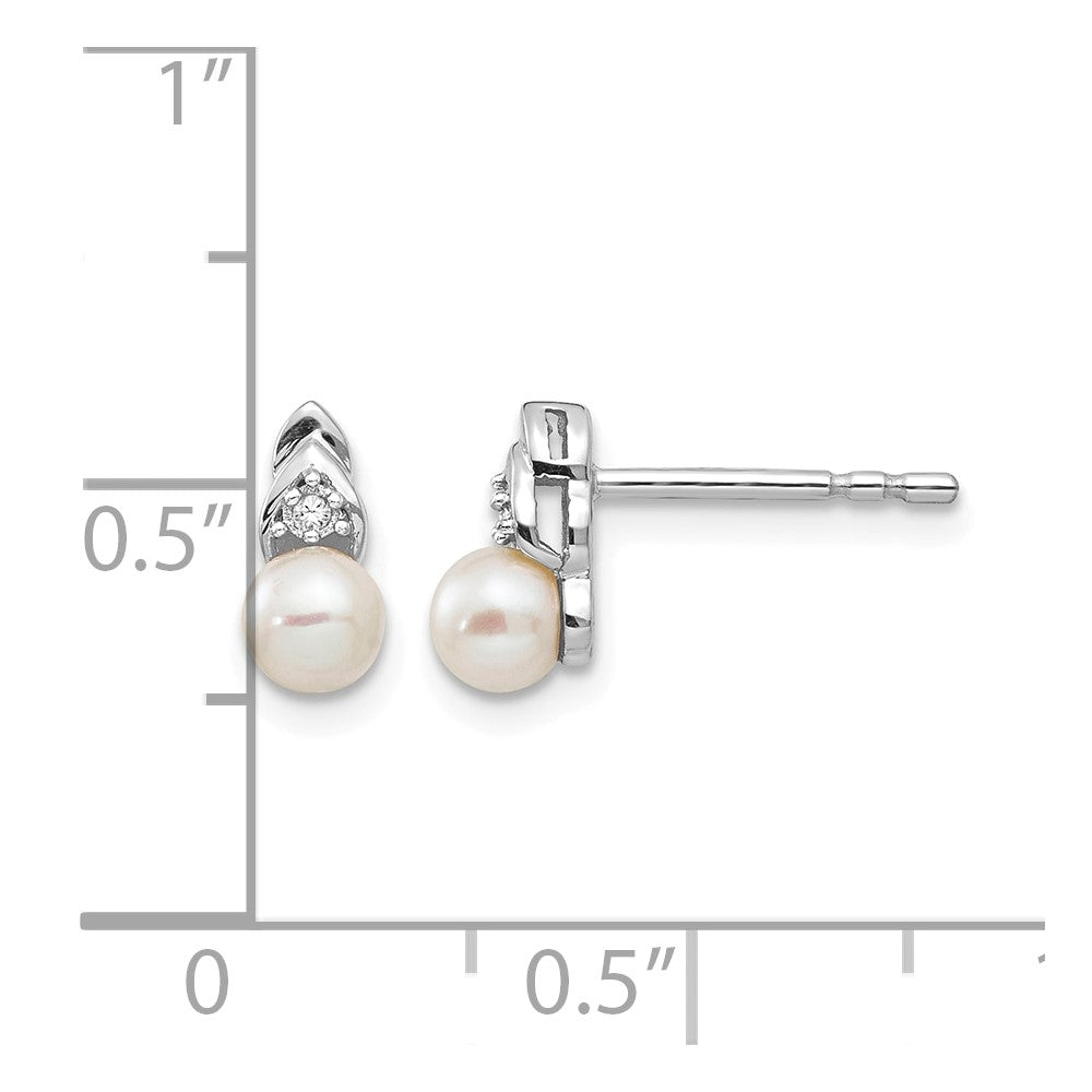 14k White Gold 4.5mm June/Freshwater Cultured Pearl and Diamond Post Earrings