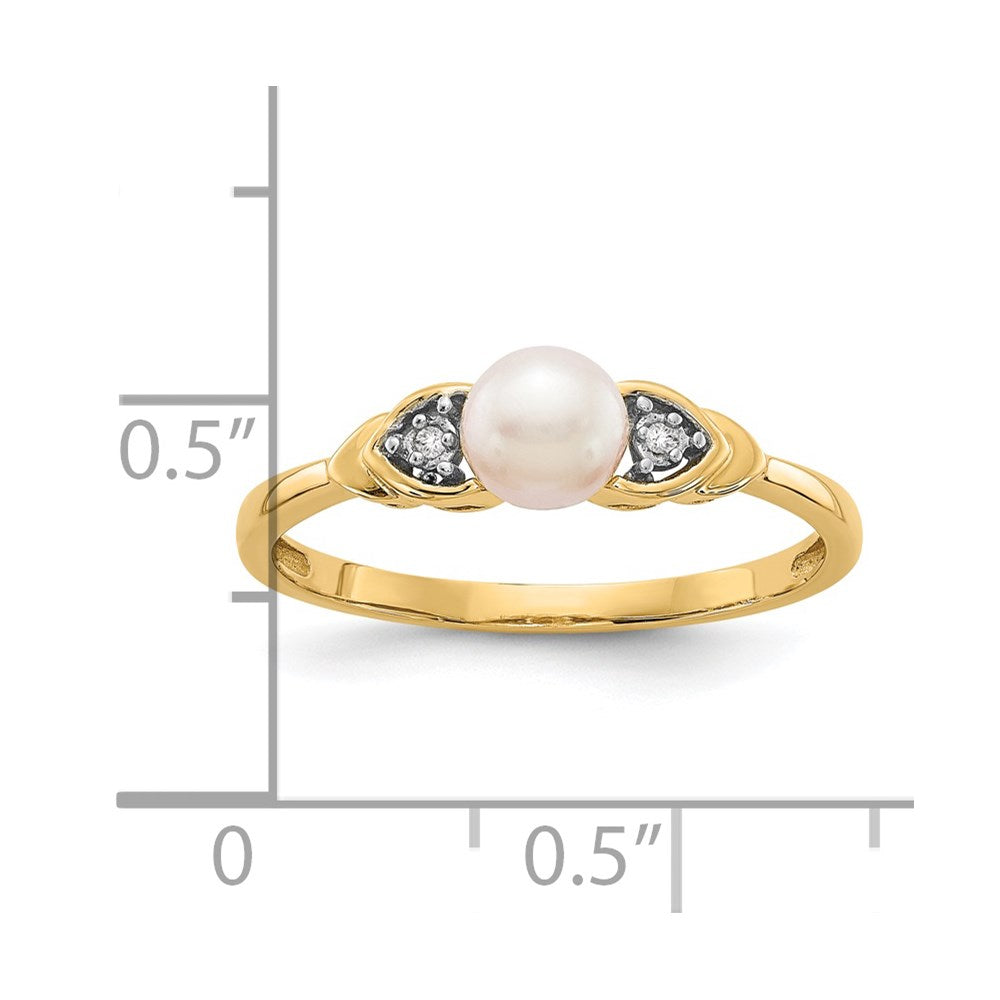 14k 5mm June/Freshwater Cultured Pearl and Diamond Ring