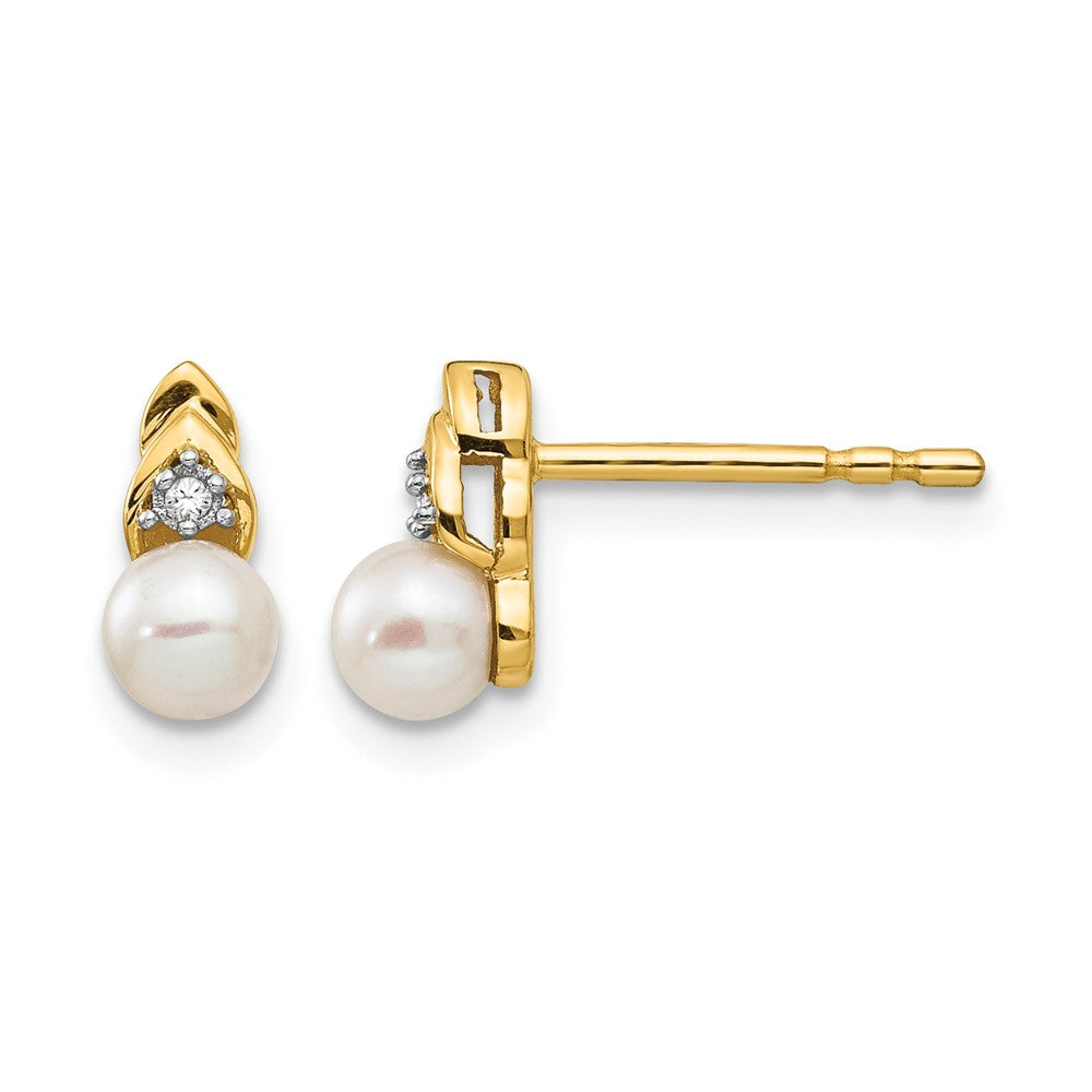 14k 4.5mm June/Freshwater Cultured Pearl and Diamond Post Earrings