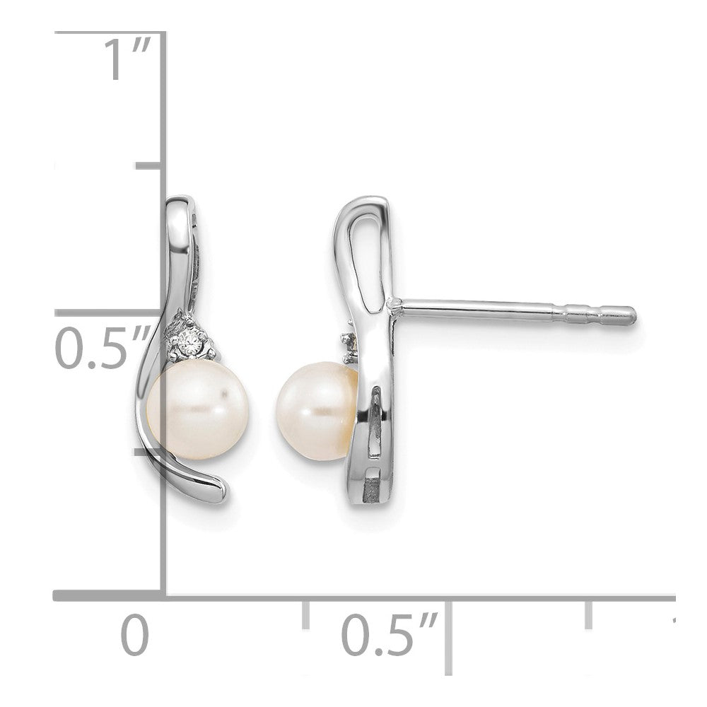 14k White Gold 4.5mm June/Freshwater Cultured Pearl and Diamond Post Earrings