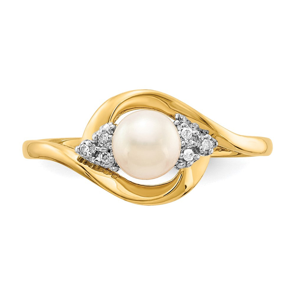 14k 5.5mm June/Freshwater Cultured Pearl and Diamond Ring