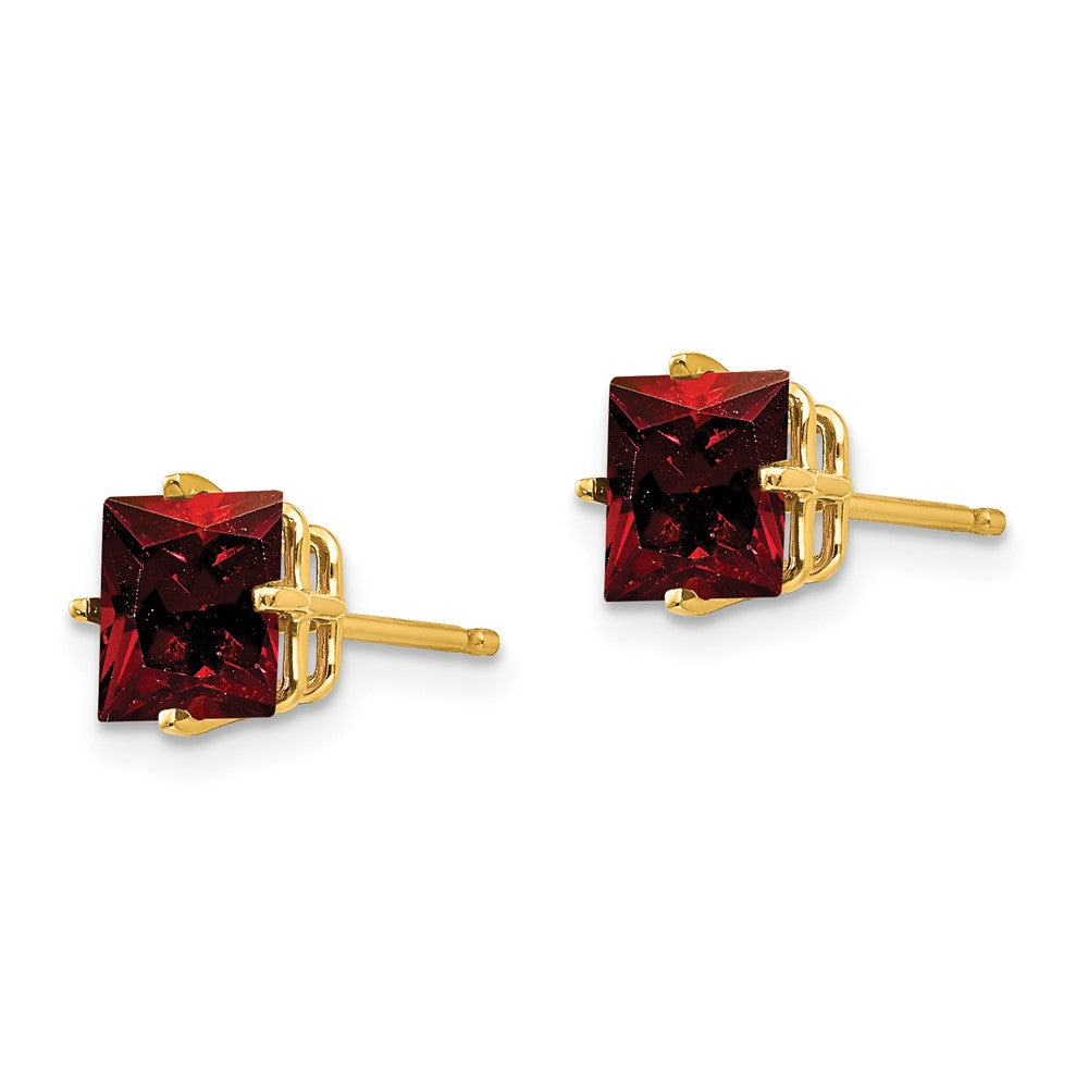 14k 6mm Princess-cut Garnet Post Earrings