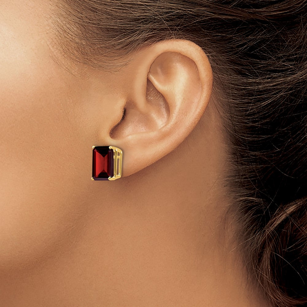 14k 12x10mm Emerald-cut Garnet Stud Post Earrings