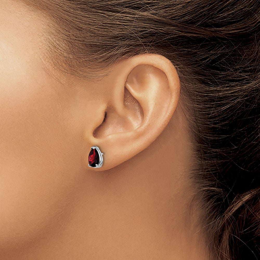 14k White Gold 8x5mm Pear Checker-cut Garnet Post Earrings