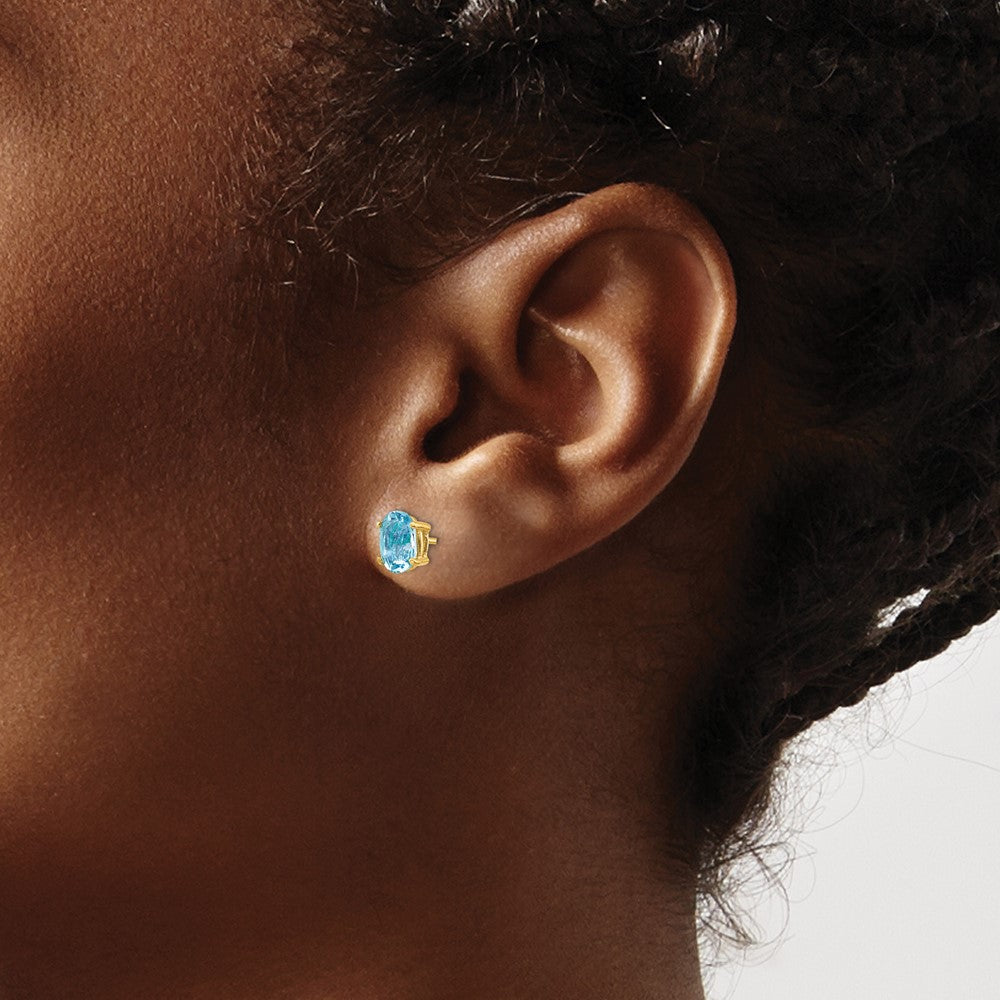 14k 7x5mm Oval Aquamarine Post Earrings