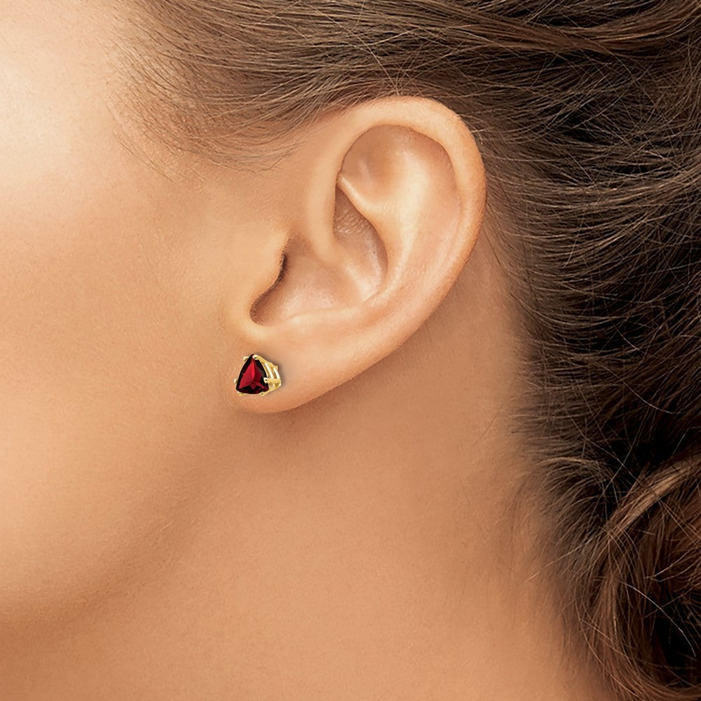 14k 6mm Trillion Garnet Post Earrings