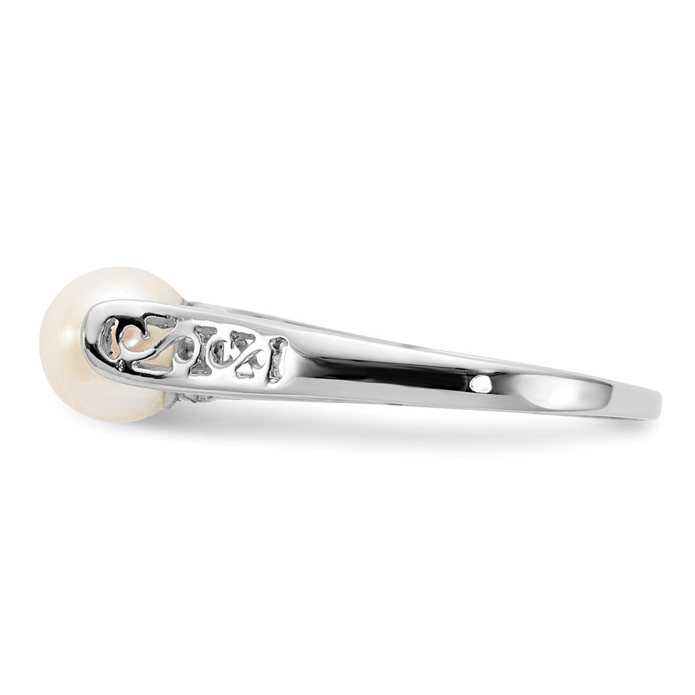 14k White Gold 6mm White Freshwater Cultured Pearl Filigree Ring