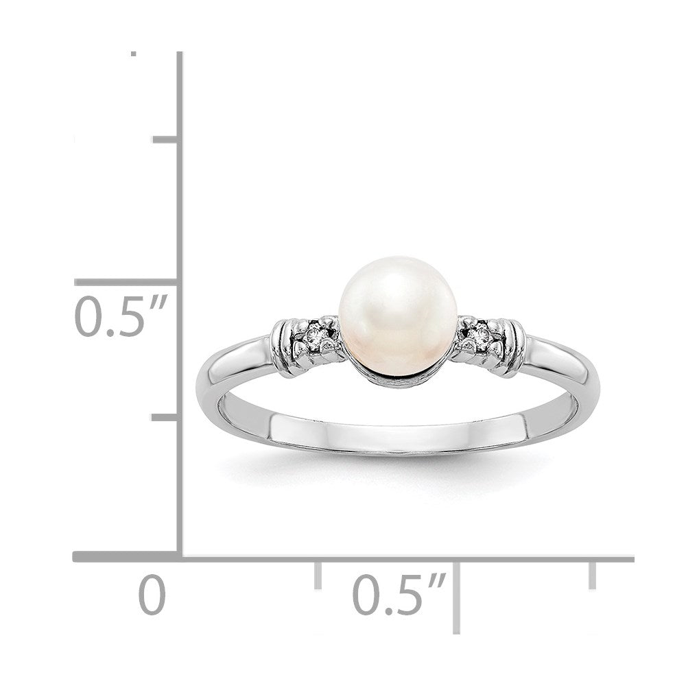 14k White Gold 5mm White Freshwater Cultured Pearl and AA Diamond Ring
