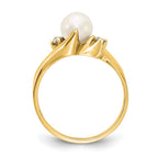 14k 6mm White Freshwater Cultured Pearl and 1/15 carat A Diamond Ring