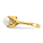 14k 6mm White Freshwater Cultured Pearl and 1/15 carat VS Diamond Ring