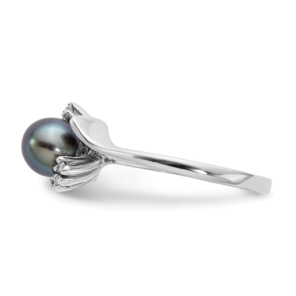 14k White Gold 6mm Black Freshwater Cultured Pearl and 1/15 carat VS Diamond Ring