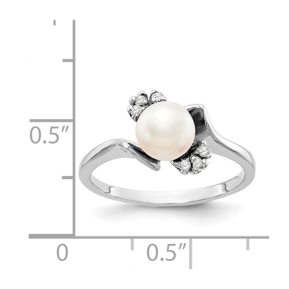 14k White Gold 6mm White Freshwater Cultured Pearl and 1/15 carat AA Diamond Ring